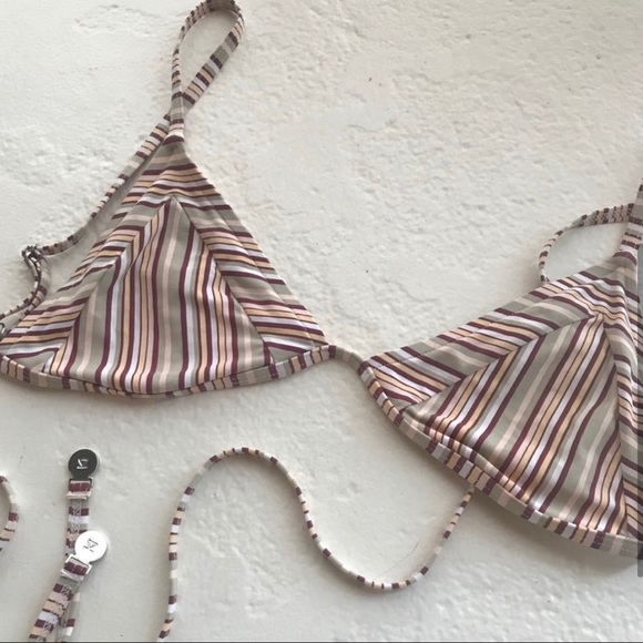 Zulu & Zephyr Striped Bikini Top - Picture 3 of 5